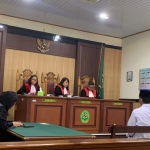 Sidang PN Gresik salah satu pelaku pengeroyokan di Panceng