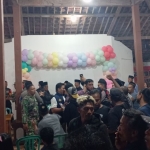 Situasi kantor Desa Sanankulon yang sempat memanas
