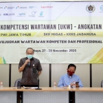 Kepala SKK Migas Jabanusa Nur Wahidi pada pembukaan kegiatan Uji Kompetisi Wartawan (UKW) Angkatan ke-31 di Balai Wartawan PWI Jatim, Surabaya, Jumat (27/11/2020). (foto: ist)