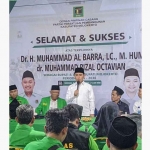 Calon Bupati Mojokerto terpilih, Muhammad Al Barra atau yang akrab disapa Gus Barra, saat hadir dalam reses yang digelar Arief Winarko, Ketua DPC PPP Kabupaten Mojokerto.