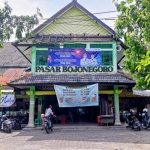 Kondisi Pasar Kota Bojonegoro yang akan dibangun menjadi lebih modern.
