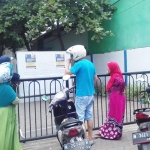 Kantor Pelayanan Pajak (KPP) Pratama Probolinggo di Jalan Mastrip Kota Probolinggo tutup sementara untuk antisipasi virus corona.