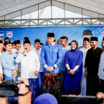 Ketua Umum Partai Demokrat Agus Harimurti Yudhoyono (AHY) Bersama Ketua DPC Partai Demokrat Pamekasan.