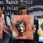 Aktivis Kontras menuntut penyelesaian kasus pembunuhan Munir.