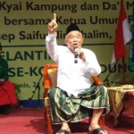 Dr KH Asep Saifuddin Chalim, MA saat memberikan taushiyah politik di Pondok Pesantren Nurul Iman Cibaduyut Bandung Jawa Barat, Kamis (21/2/2019). foto: bangsaonline.com
