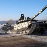 Tank Rusia invasi Ukraina. (AP/)/CNNIndonesia.com