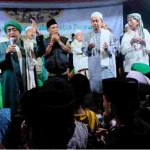 
Kang Irwan Hadiri Majelis Istighosah dan Selawat Terak Mancorong Situbondo pimpinan Habib Ali Assegaf. foto : istimewa.