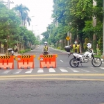 Penutupan di Jalan Polisi Istimewa. foto: YUDI A/ HARIAN BANGSA