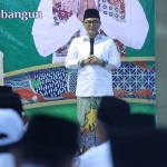 Bupati Pamekasan, Baddrut Tamam, saat menghadiri peringatan Maulid Nabi Muhammad SAW di Mandhapa Agung Ronggosukowati.