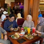 Festival Pecel Pincuk di Quds Royal Hotel Surabaya.