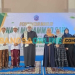 Gubernur Khofifah menghadiri peringatan Maulid Nabi Muhammad SAW di Pondok Pesantren HM Al-Mahrusiyah Lirboyo, Kota Kediri. Foto: DEVI FITRI AFRIYANTI/BANGSAONLINE
