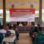 Sosialisasi pengelolaan sampah di desa sasaran TMMD ke-126, Selasa (28/10/2025). foto ist