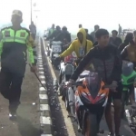 Sejumlah sepeda motor saat digiring ke Mapolsek Mojoagung, Jombang.