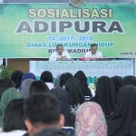 Wakil Wali Kota Madiun Armaya, saat membuka Sosialisasi Adipura Tahun 2017/2018 di Kecamatan Kartoharjo, Rabu (6/12).