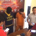 Perwira Unit Reserse Kriminal (Panit Reskrim) Polsek Dau Ipda Agus Yulianto saat menggelar rilisnya.