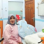 Salah satu dokter gigi dari Kota Kota Kediri, drg. Niken W. Wulandari.