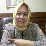 Ir Hj Siti Muafiyah.