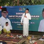 Anggota Komisi V DPR RI, Syafiuddin, saat sosialisasi empat pilar kebangsaan di halaman Kantor DPC PKB Bangkalan, Kamis (7/8/2025).