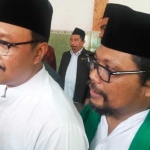 Gus Ipul didampingi Gus Nur saat memberikan keterangan terkait Pilgub Jatim 2018. foto: SYUHUD/ BANGSAONLINE