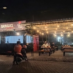 Kuliner Mie Gragas di Jalan Taman Pinang A5 Nomor 6, Sidoarjo.