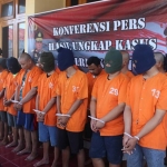 Sebanyak 16 tersangka tindak kriminal yang berhasil diamankan dan diungkap oleh Satreskrim dan Satreskoba Polres Ngawi.