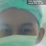 Tangkapan layar rekaman Live Tiktok yang dilakukan oleh Dua Nakes di Jombang. Foto: Instagram @inijawatimur