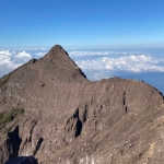 Gunung Raung.