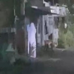 Tangkapan layar video viral diduga pocong yang menggegerkan warga Lamongan