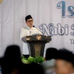 Pj. Bupati Pamekasan Masrukin saat memberikan sambutan dalam peringati Isra