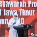Gubernur Khofifah saat menghadiri acara Musyawarah Provinsi (Musprov) PMI Jawa Timur Tahun 2020 di Gedung BK3S Jatim, Jalan Tenggilis Mejoyo Surabaya, Selasa (17/11/2020).