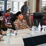 Bupati Pasuruan H. M. Irsyad Yusuf didampingi Ketua DPRD H. M. Sudiono Fauzan dan Sekda Misbah Zunib.
