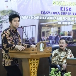 Wakil Gubernur Jatim Emil Elestianto Dardak sosialisasi East Java Super Coridor atau EJSC di Bakorwil Bojonegoro, Kamis (26/12). foto: ist.