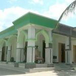 Kondisi masjid tiban Nurul Huda yang sudah tiga kali mengalami renovasi. foto: ist
