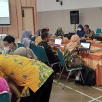 Para peserta saat mengikuti Workshop Adiwiyata yang digelar Dindikbud Kabupaten Madiun. Foto: HENDRO SUHARTONO/ BANGSAONLINE