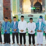 Bupati Baddrut Tamam saat acara pelepasan Calon Jemaah Haji Kabupaten Pamekasan di Masjid Jamik Asy Syuhada, Kamis (26/5/2022).