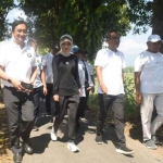 Wali Kota Kediri Vinanda Prameswati ikut kegiatan Jalan Santai bersama jajaran pimpinan Universitas Brawijaya kampus Kediri. (Ist)
