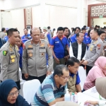Kapolda Jatim bersama PJU saat meninjau lokasi MCU 