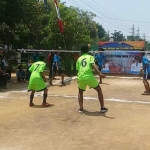 Seleksi cabor sepak takraw U-16 antara SMP 1 Bangkalan dan SMA 4 Bangkalan.