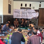 Sosialisasi pengembangan ekonomi kreatif yang dilakukan anggota Komisi I DPRD Kota Probolinggo, Guruh Dwi Prastyo.