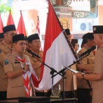 Bupati Mojokerto, Muhammad Al Barra, saat dilantik sebagai Ketua Mabicab atau Majelis Pembimbing Cabang Gerakan Pramuka periode 2025-2030.