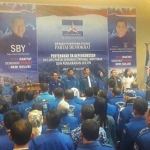 Prosesi penyerahan SK kepada 16 DPC Partai Demokrat se-Jatim. foto: DPD PD for BO