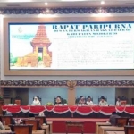 DPRD Kabupaten Mojokerto saat menggelar rapat paripurna.