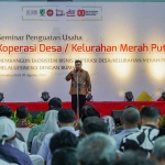 Bupati Kediri saat memberi sambutan. Foto: Ist