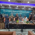 Acara pelepasan ekspor perdana produk unggulan IKM Madura, di Kantor Bea Cukai Madura Jalan P. Sudirman No. 2 Kabupaten Pamekasan. (foto: ist)