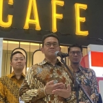 Menteri Perdagangan Budi Santoso usai peresmian