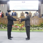 Heru Kusnindar resmi jabat Ketua DPRD Ngawi. (foto: ist)