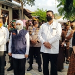 Gubernur Khofifah saat mengunjungi Kampung Tangguh Mayangan, Kota Probolinggo.