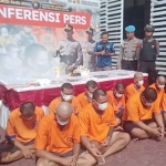 Konferensi pers terkait kasus narkoba yang berlangsung di Mapolres Probolinggo Kota.