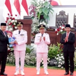 Wagub Jatim saat menyaksikan Sertijab atau serah terima jabatan Wali Kota, dan Wakil Wali Kota Malang.