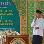 Wakil Wali Kota Pasuruan, Adi Wibowo, saat menghadiri Haul Kiai Syarif ke-59 dan Kiai Faqih ke-26 di halaman Musala Darut Tauhid.